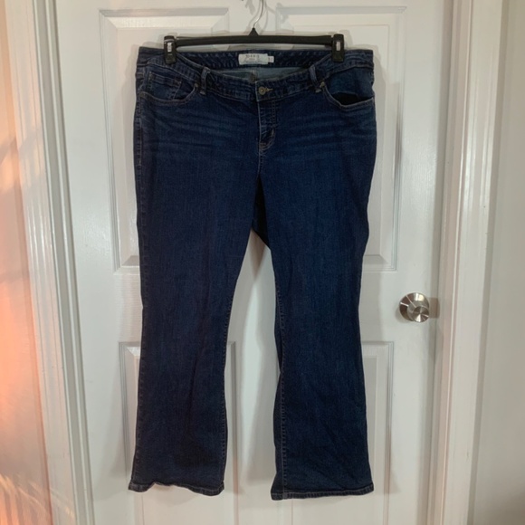 Torrid Bootcut Jeans Plus Size 22 - Picture 8 of 8